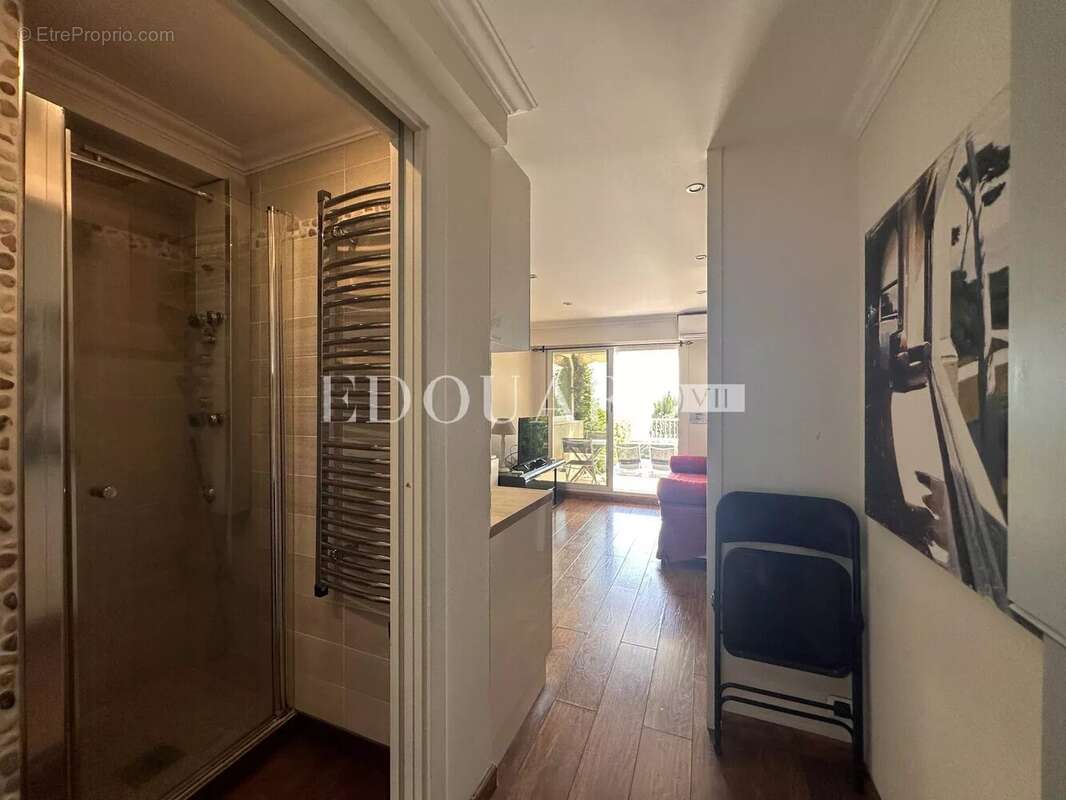 Appartement à ROQUEBRUNE-CAP-MARTIN
