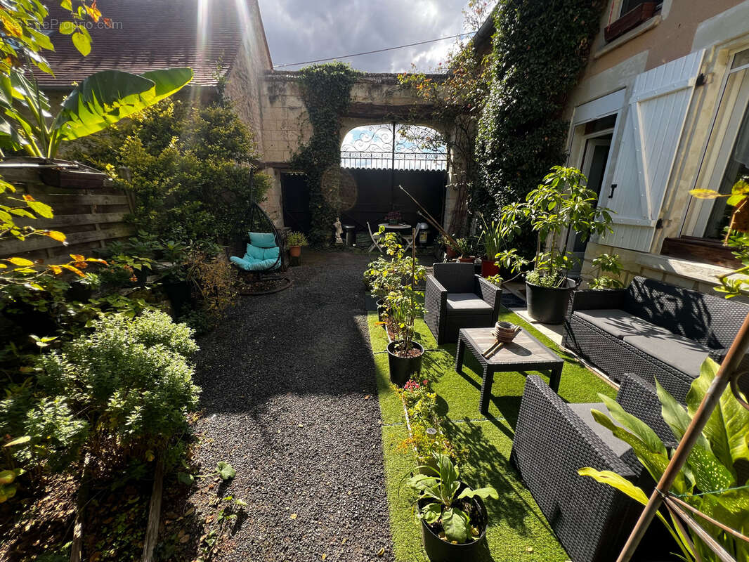 Maison à CHATELLERAULT