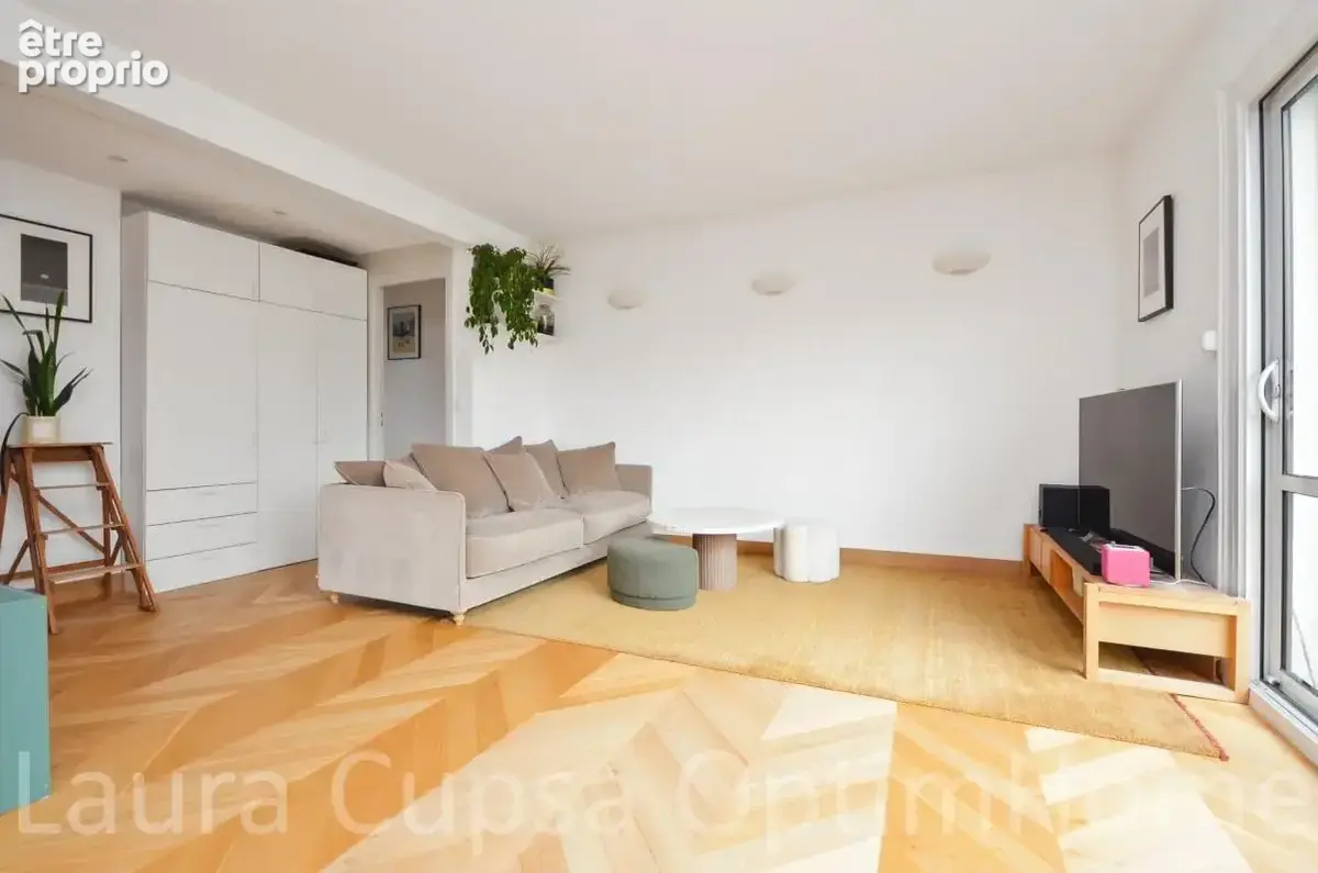 Sceaux - 8 min rer sceaux - 3p - 55,65 m² - balcon - 4e et dernier etage -  cave - parking libre dans residence fermee - possibi - photo 4