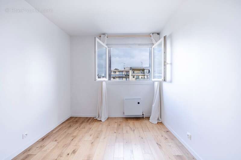 Appartement à BONDY