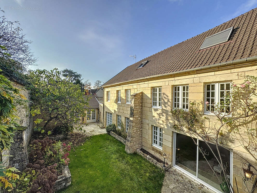 Maison à HERMONVILLE