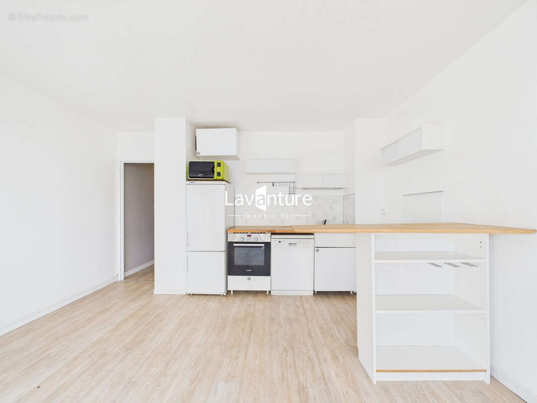 Appartement à FRESNES