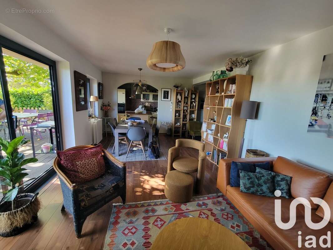 Photo 5 - Maison à LE CREUSOT