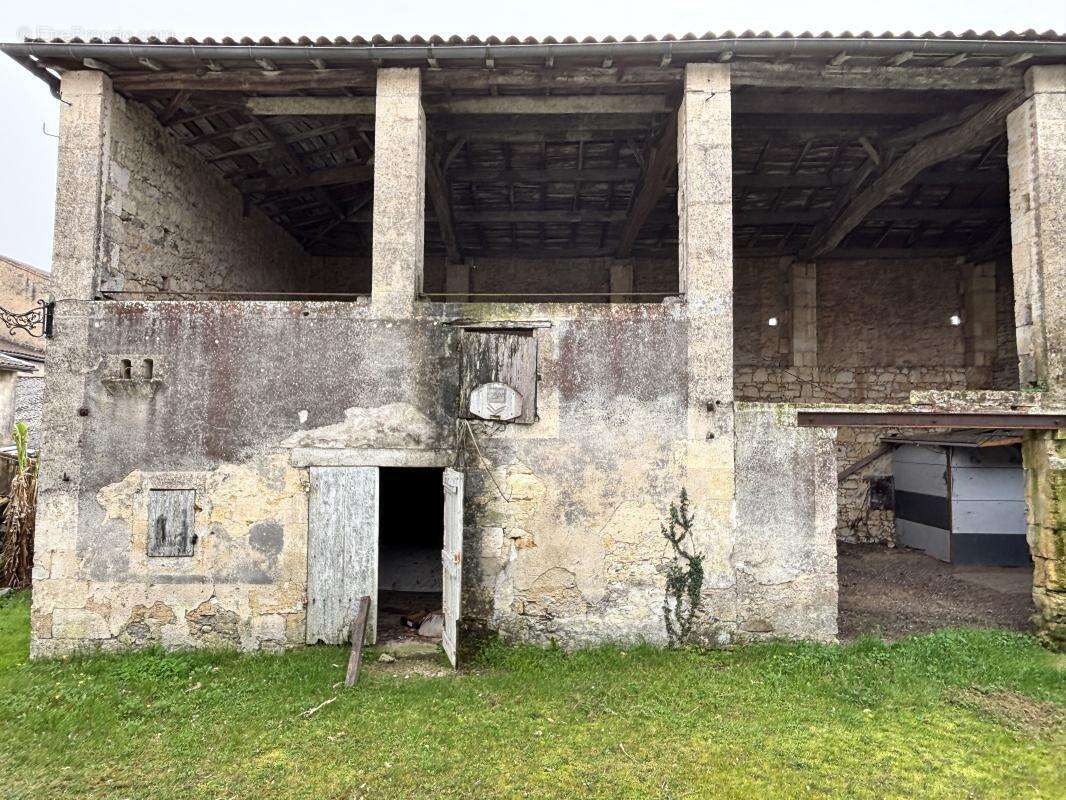 Maison à SAINT-SAVIN