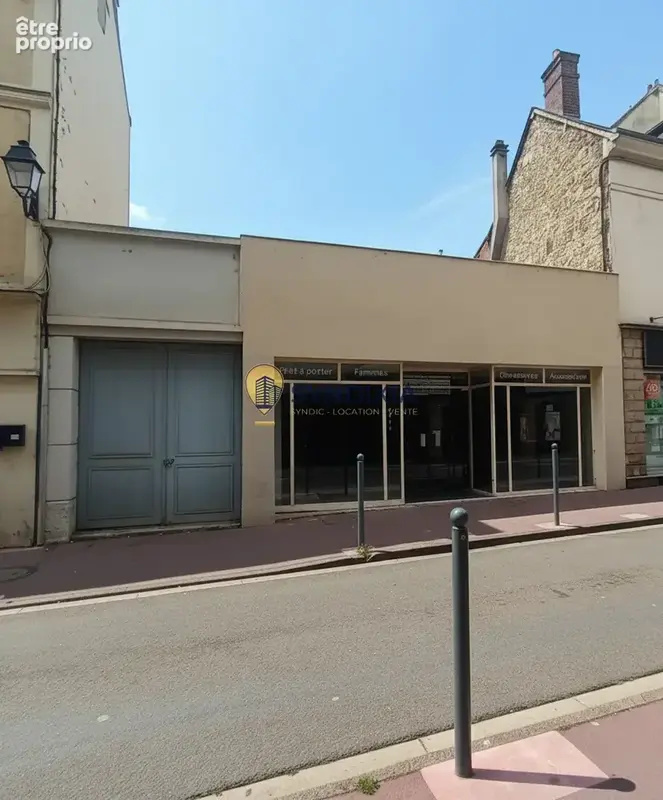 Murs commerciaux  Plein centre-ville Dreux 28 - photo 1