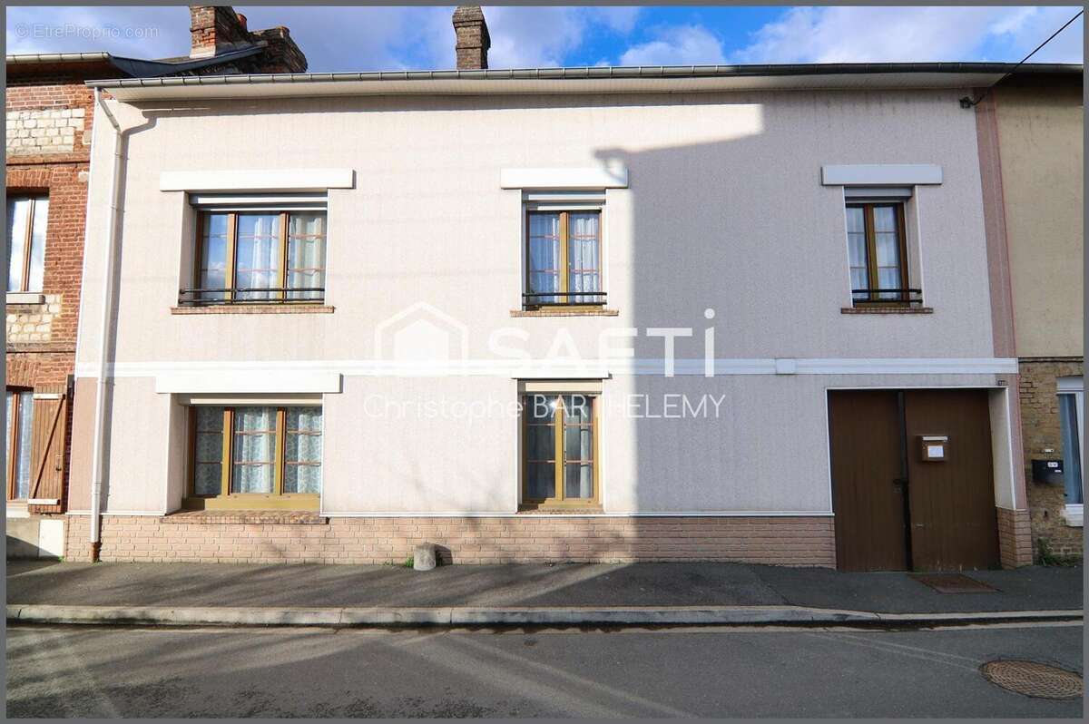 Photo 2 - Maison à SAINT-PIERRE-LES-ELBEUF