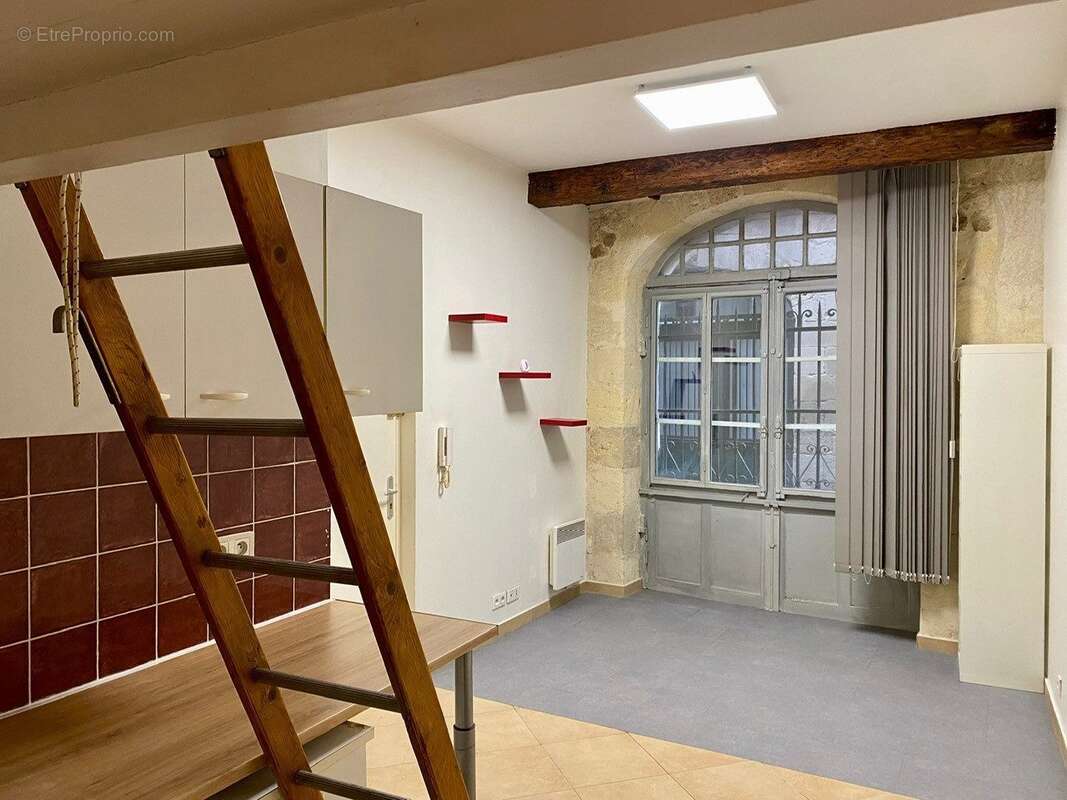 Appartement à BORDEAUX