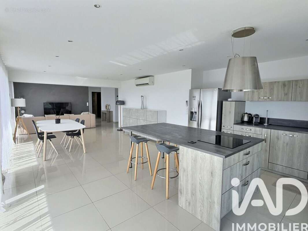 Photo 7 - Appartement à MARSEILLE-12E