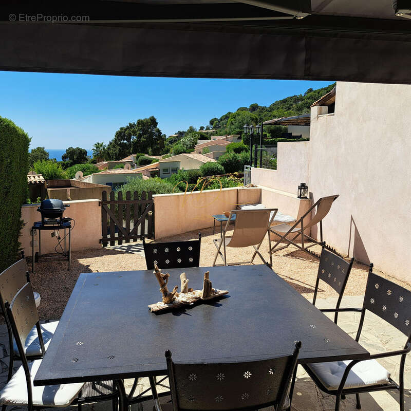 Mas vue mer avec terrasse à La Croix Valmer ! - photo 4