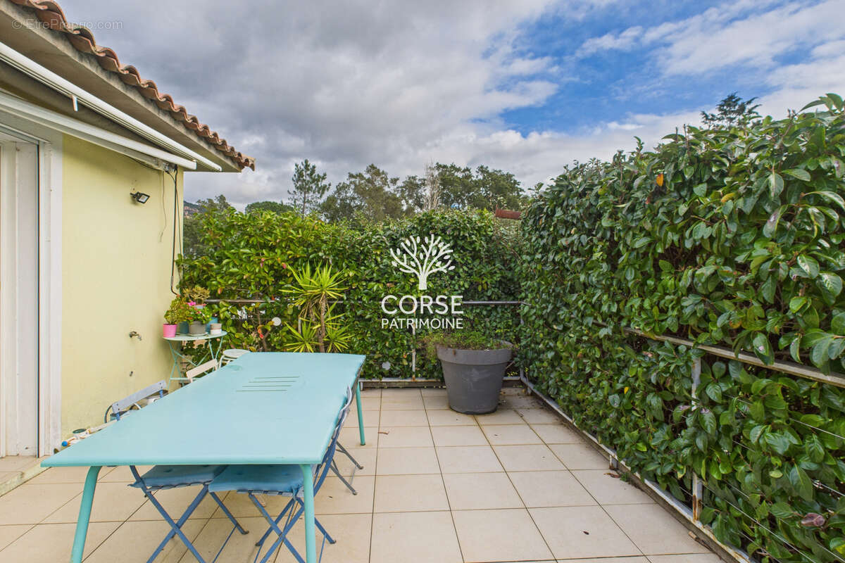 Maison à PORTO-VECCHIO