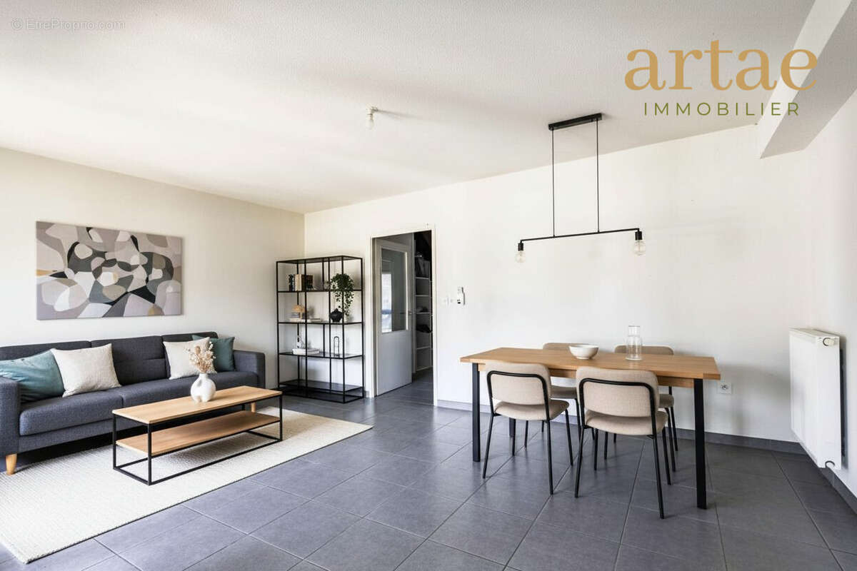 Maison à CORNEBARRIEU