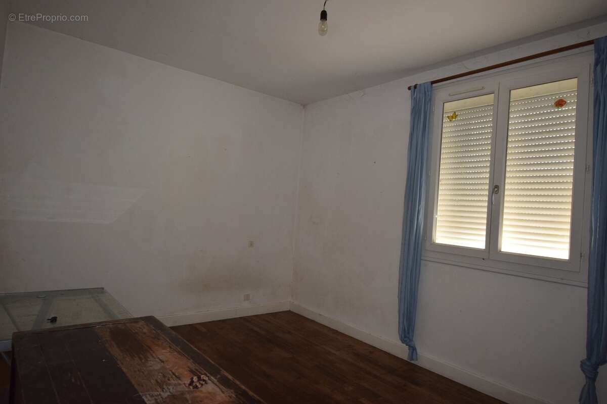 Maison à vendre 4 pièces TOUR DE FAURE (46) - photo 9