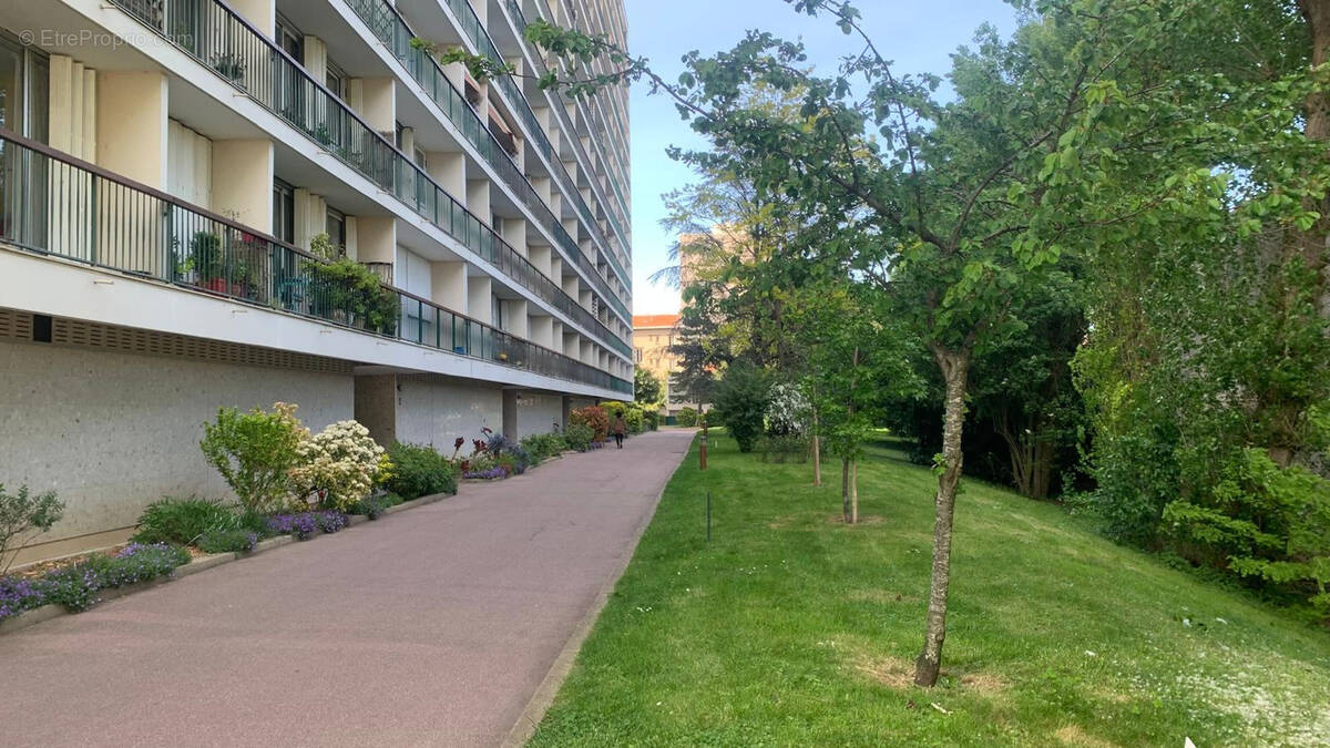 Appartement à VILLEJUIF