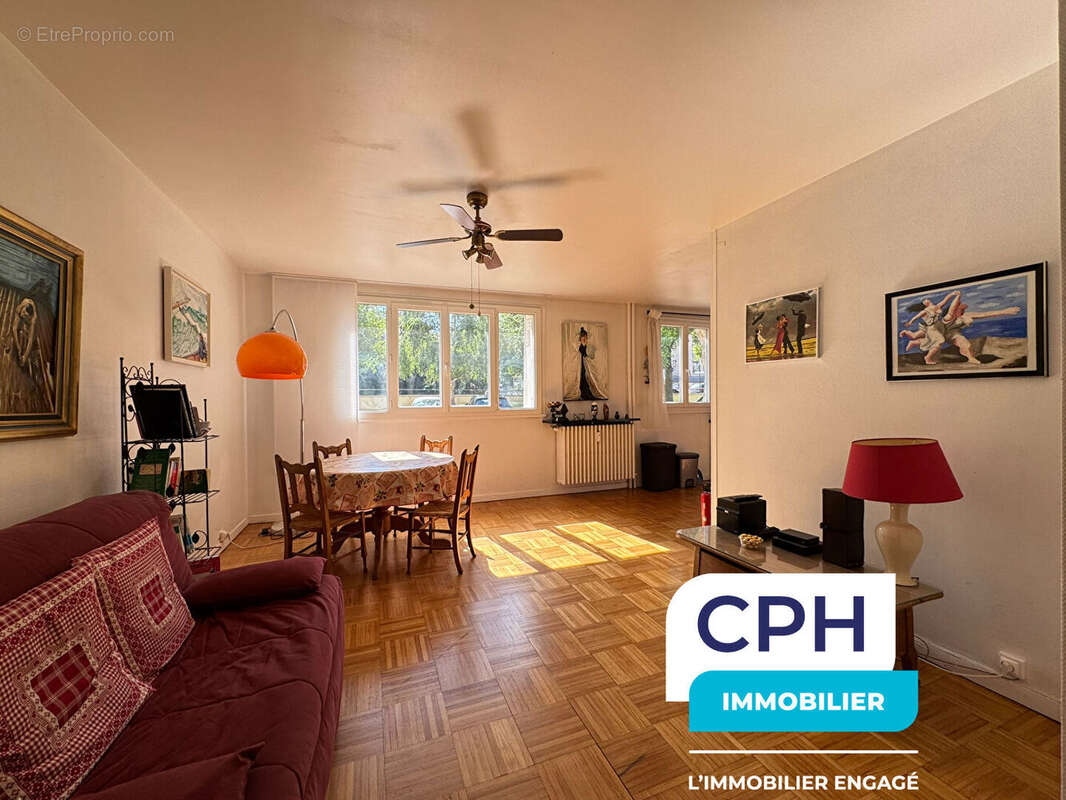 Appartement à CHATILLON