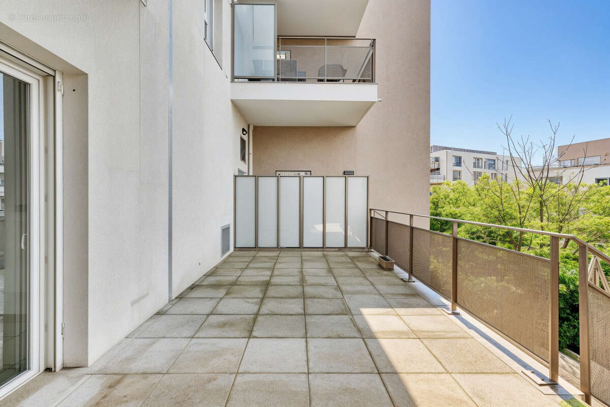 Appartement à CALUIRE-ET-CUIRE