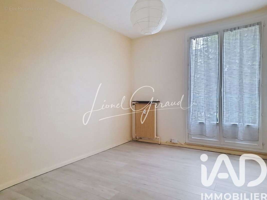 Photo 9 - Appartement à SAINT-MARTIN-D'HERES