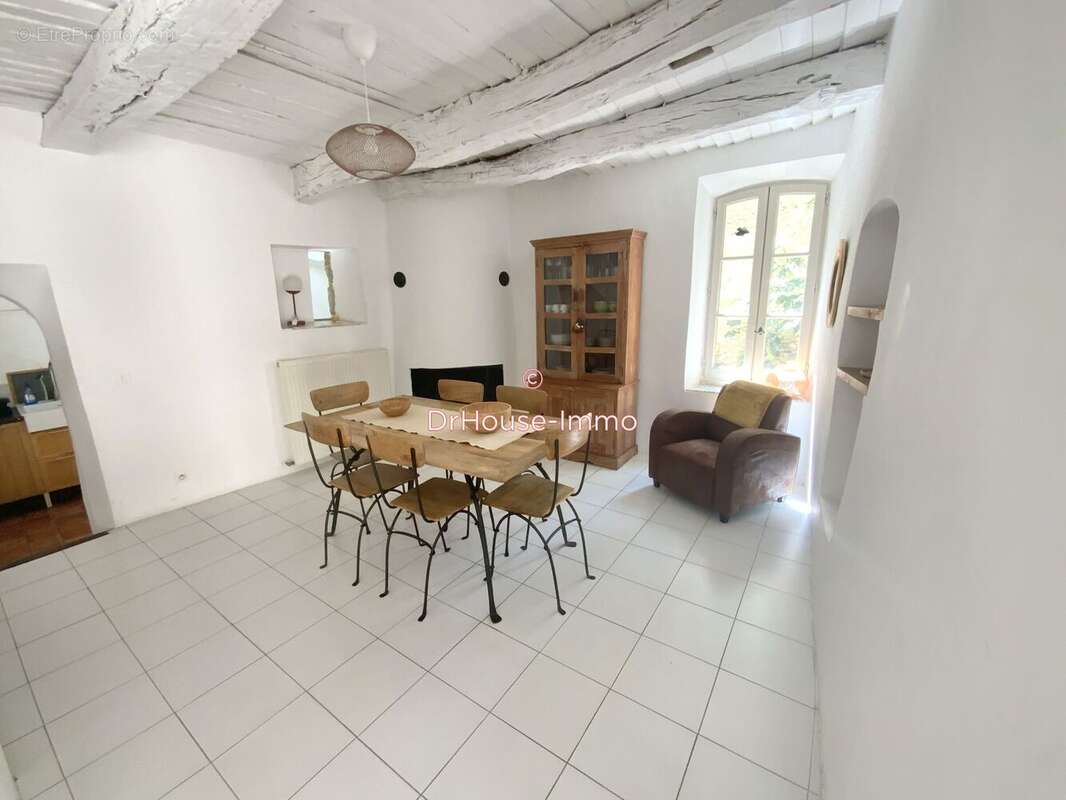 Maison 120 m² à Lauris  - photo 2