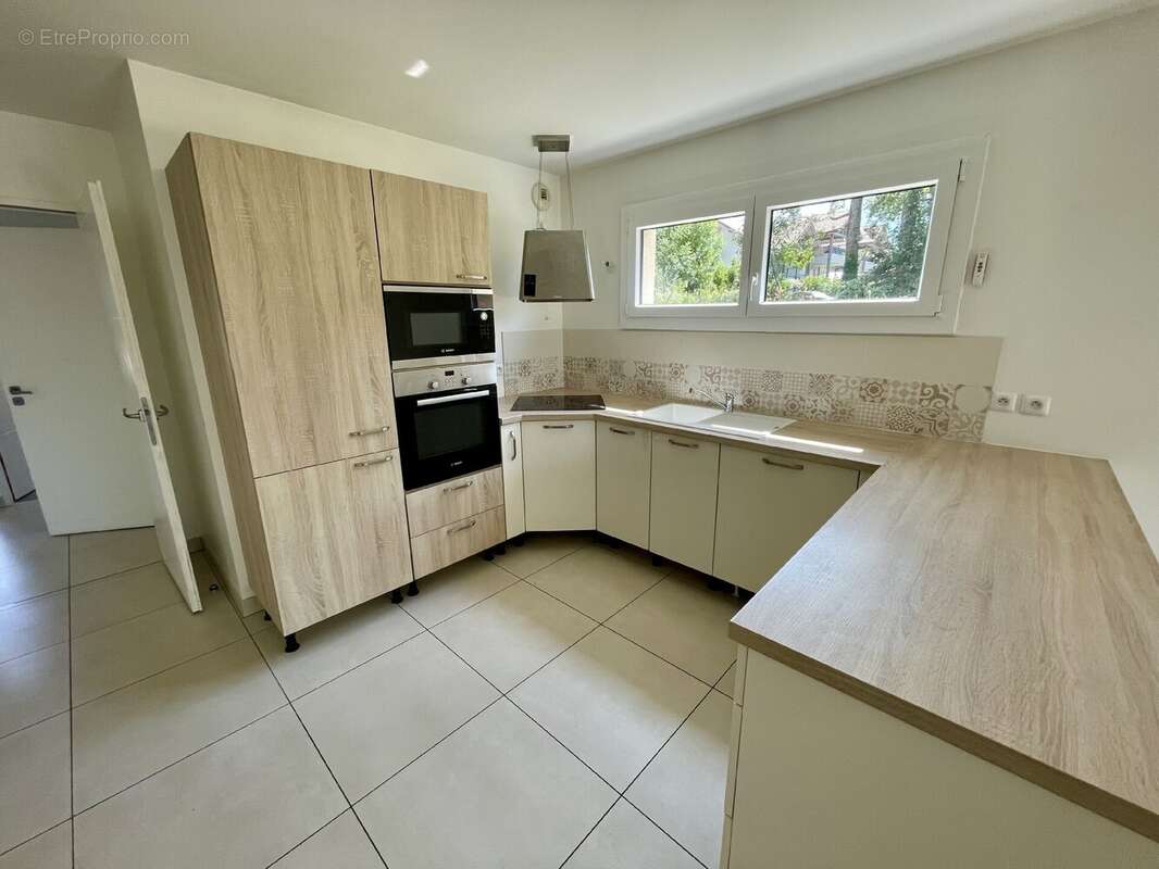 Appartement 99 m² à Neydens  - photo 3