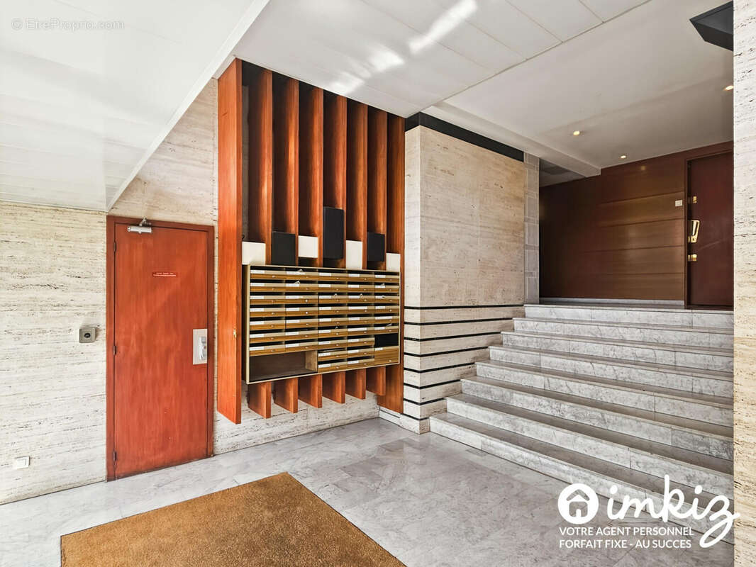 Appartement à PARIS-11E