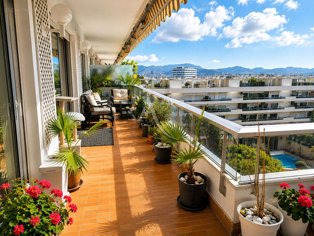 Appartement à MARSEILLE-8E