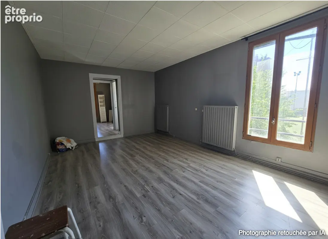 Appartement Ivry Sur Seine Opportunité à Saisir ? T2 Lumineux avec Jardin Intérieur, Box, Cave et Débarras - photo 2