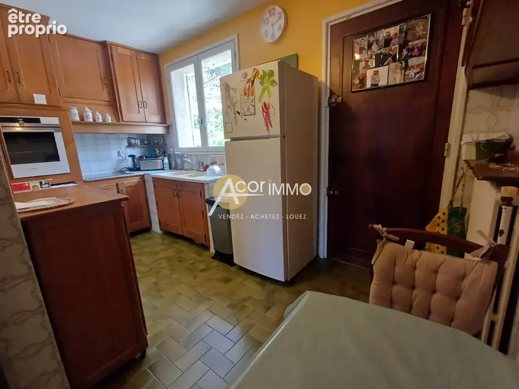 Toulon   une propriété 5 chambres sur  plus de 10 000m2 de terrain - photo 17