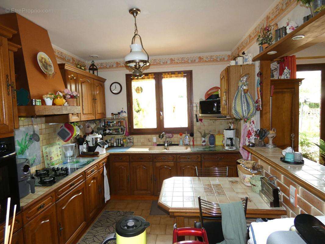 Maison Saint Martial D Albarede 4 pièce(s) 98 m2 - photo 9