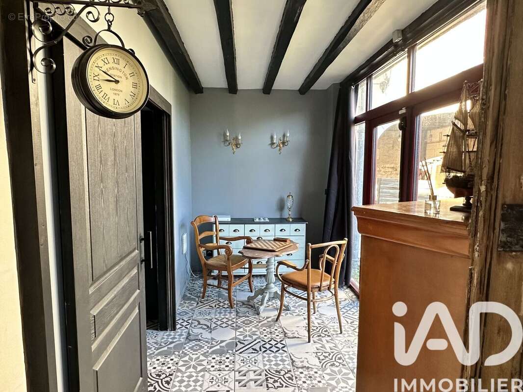Maison 165 m² à Fontguenand  - photo 5