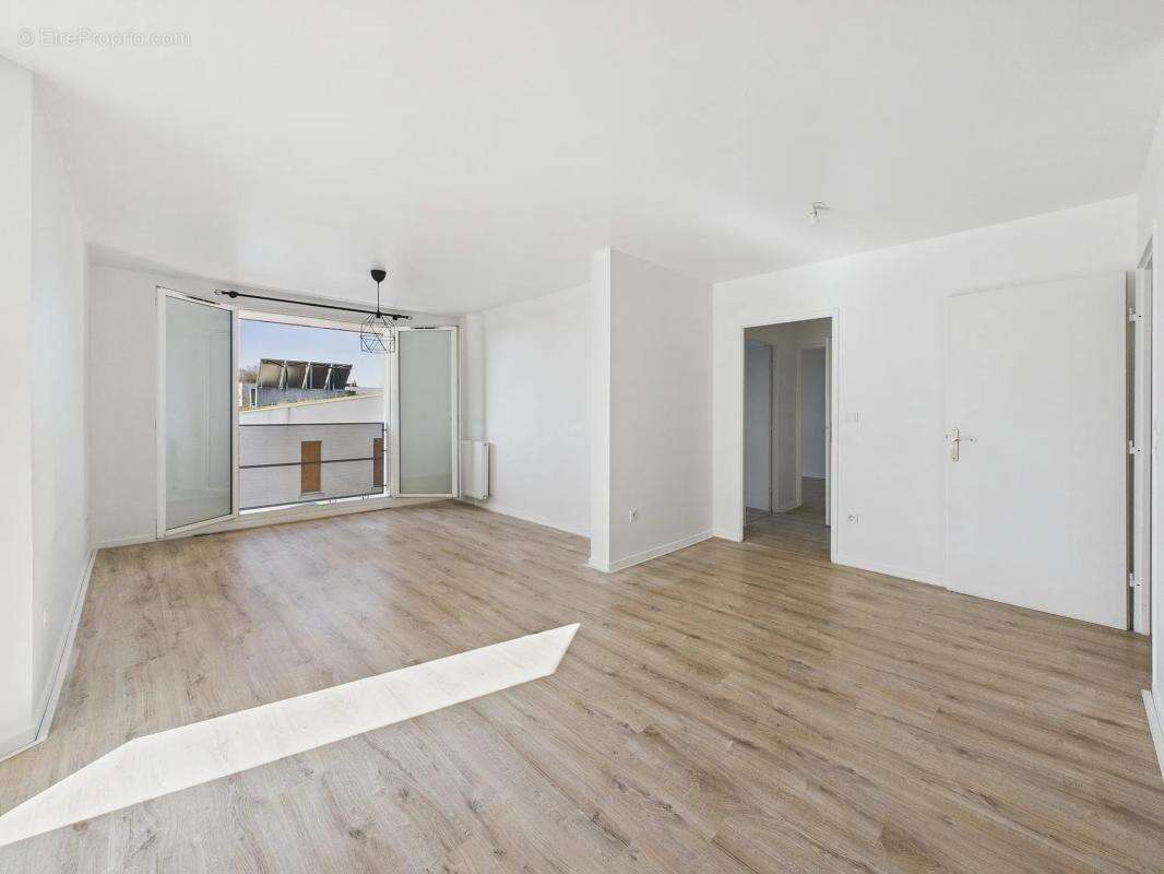 Appartement à PIERREFITTE-SUR-SEINE