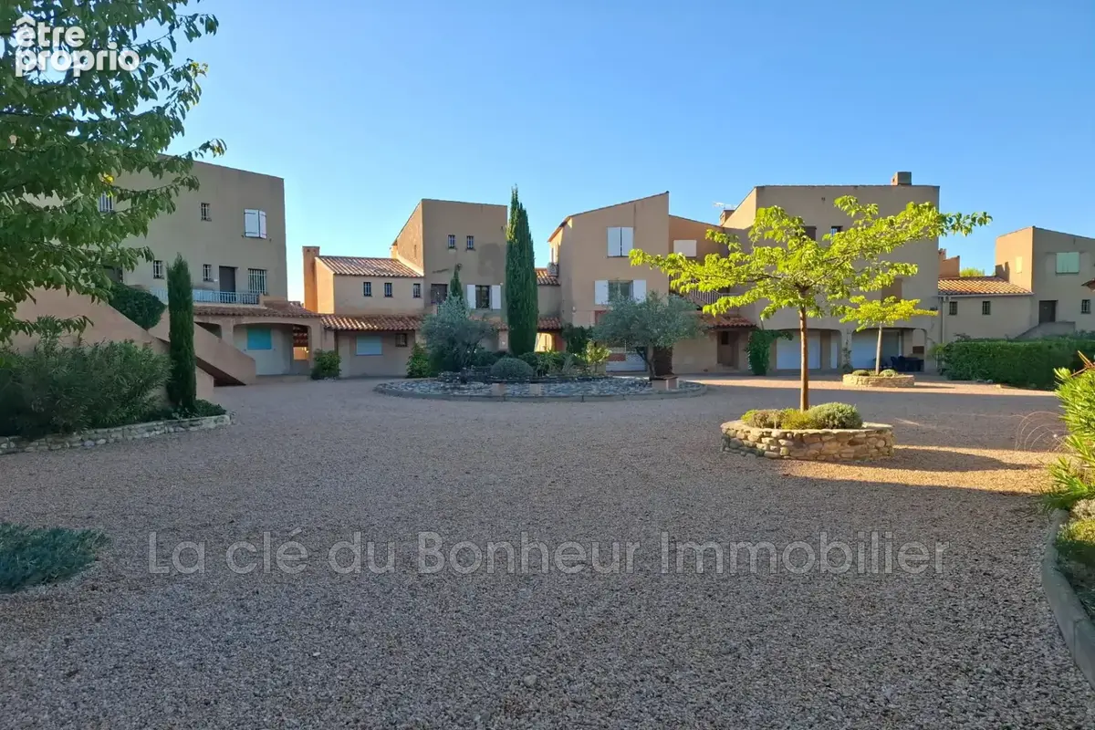 Appartement à SAINTE-CROIX-DU-VERDON