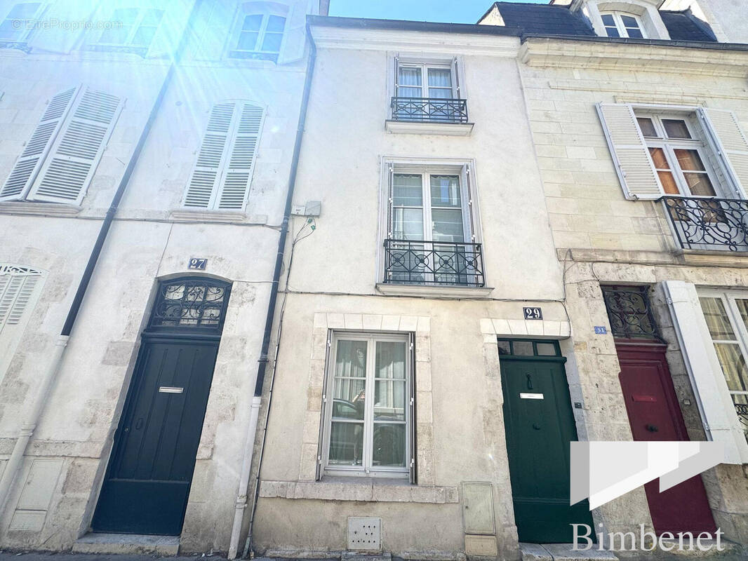 Maison d'habitation - Maison à ORLEANS
