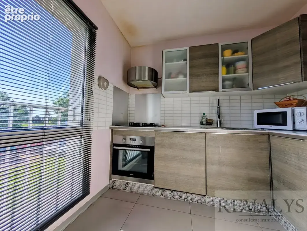 COTE D'OR (21) - LONGVIC - Appartement T4 de 81,90 m² - photo 8