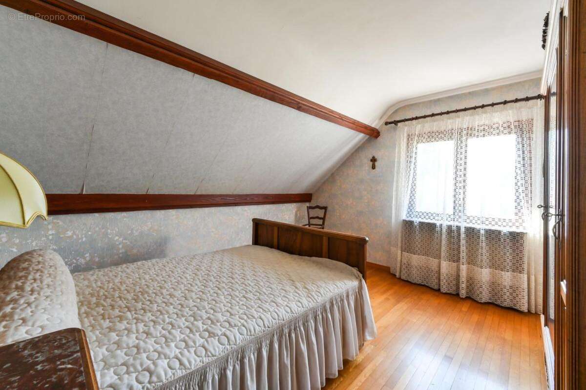 Maison à MARCY-L'ETOILE