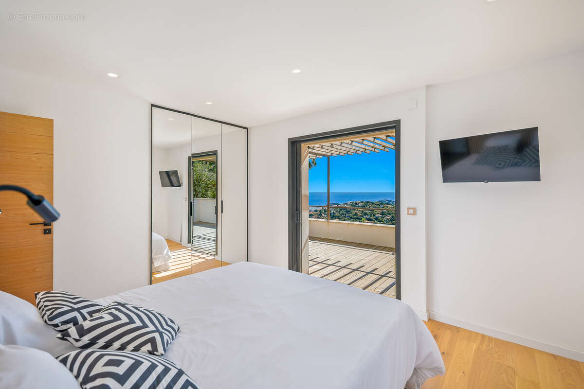 Maison à CAVALAIRE-SUR-MER