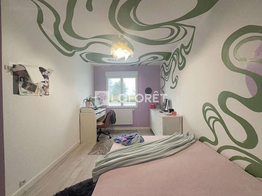 Appartement à THAON