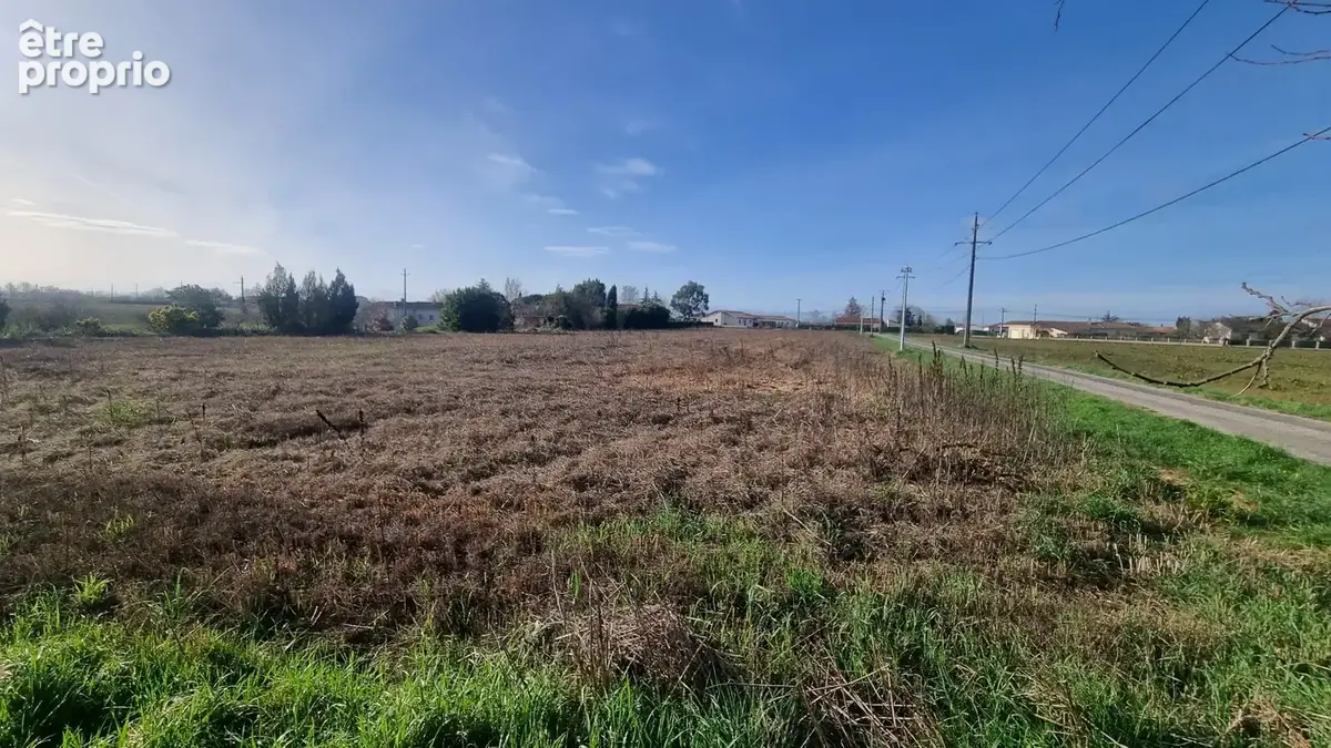 Terrain plat de1064 M² - photo 2