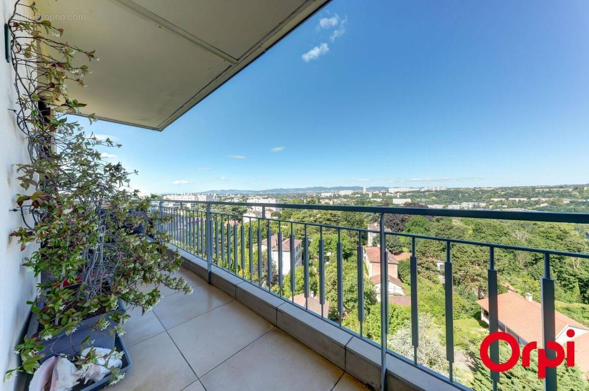 Appartement à CALUIRE-ET-CUIRE