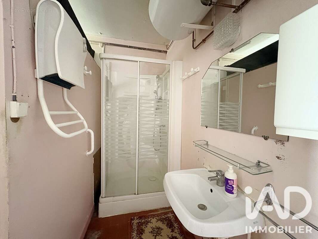 Maison 92 m² à Saint-Martin-Des-Champs  - photo 5