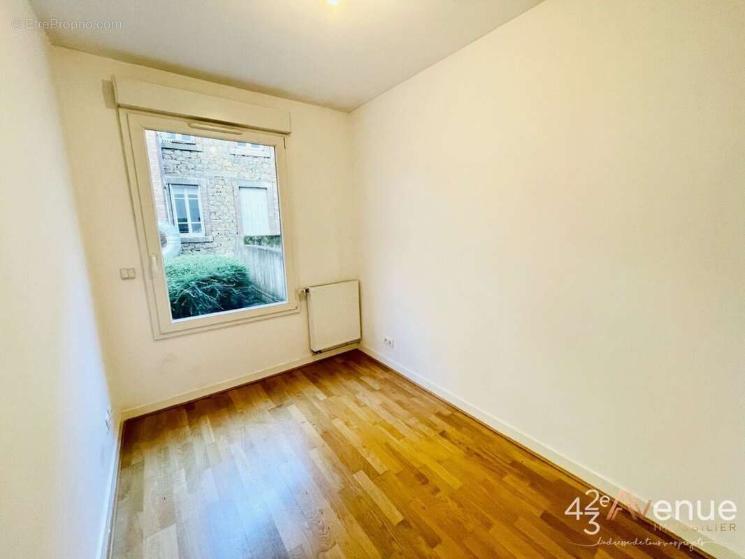 Appartement à SAINT-ETIENNE