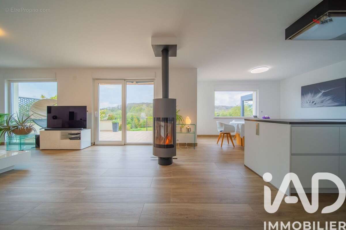 Photo 2 - Maison à THIONVILLE
