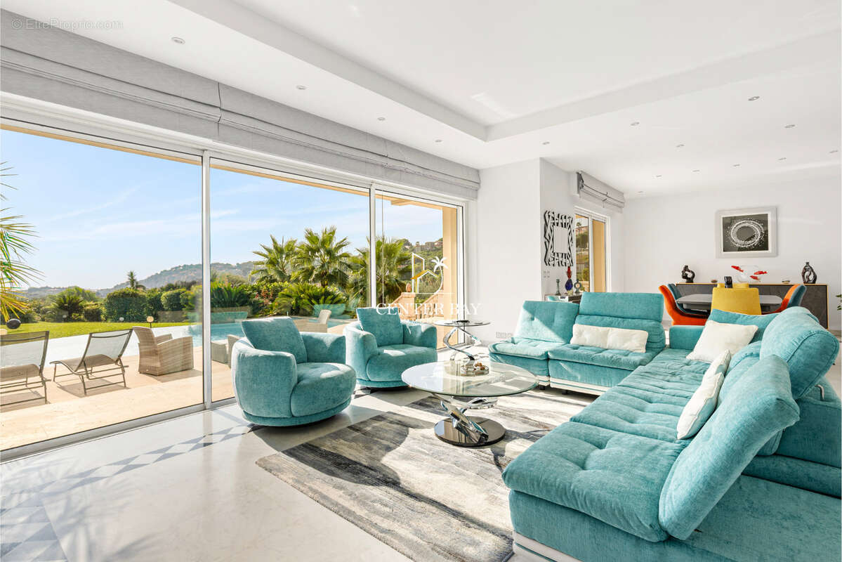 Maison à ANTIBES