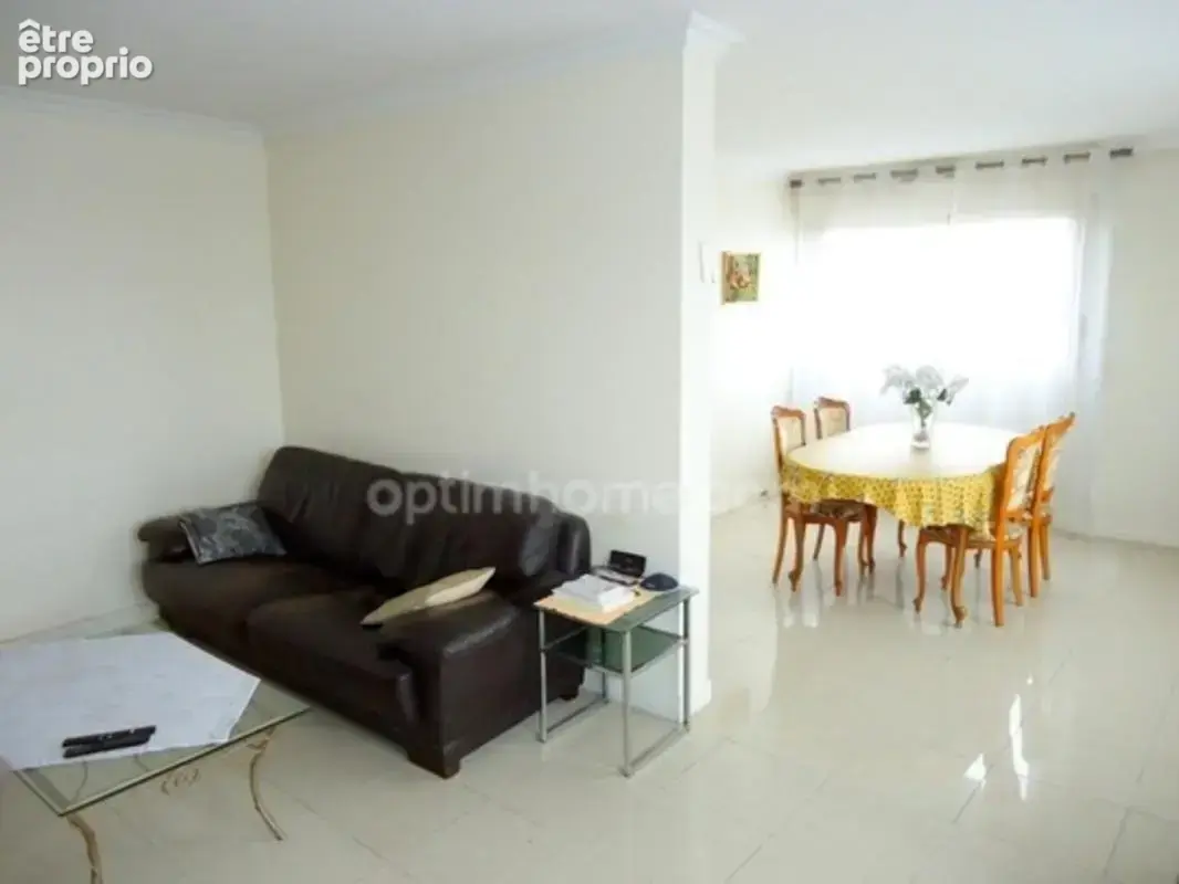 Sarcelles - Rue Louis Lebrun - Appartement de 4 pièces - 79 m2 - 138 000 € FAI - photo 4