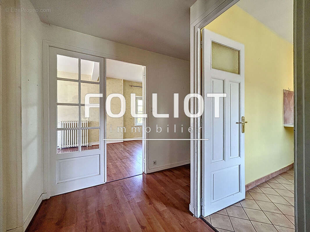 Maison à AGON-COUTAINVILLE