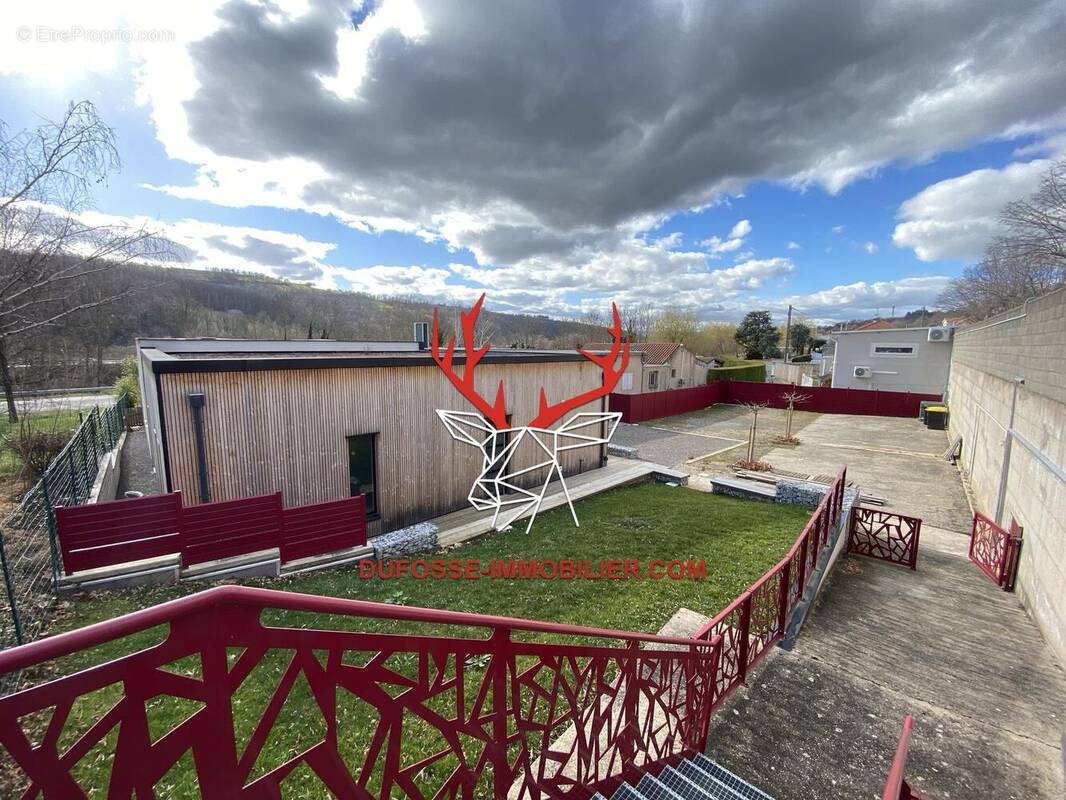 Photo 1 - Commerce à LA FOUILLOUSE