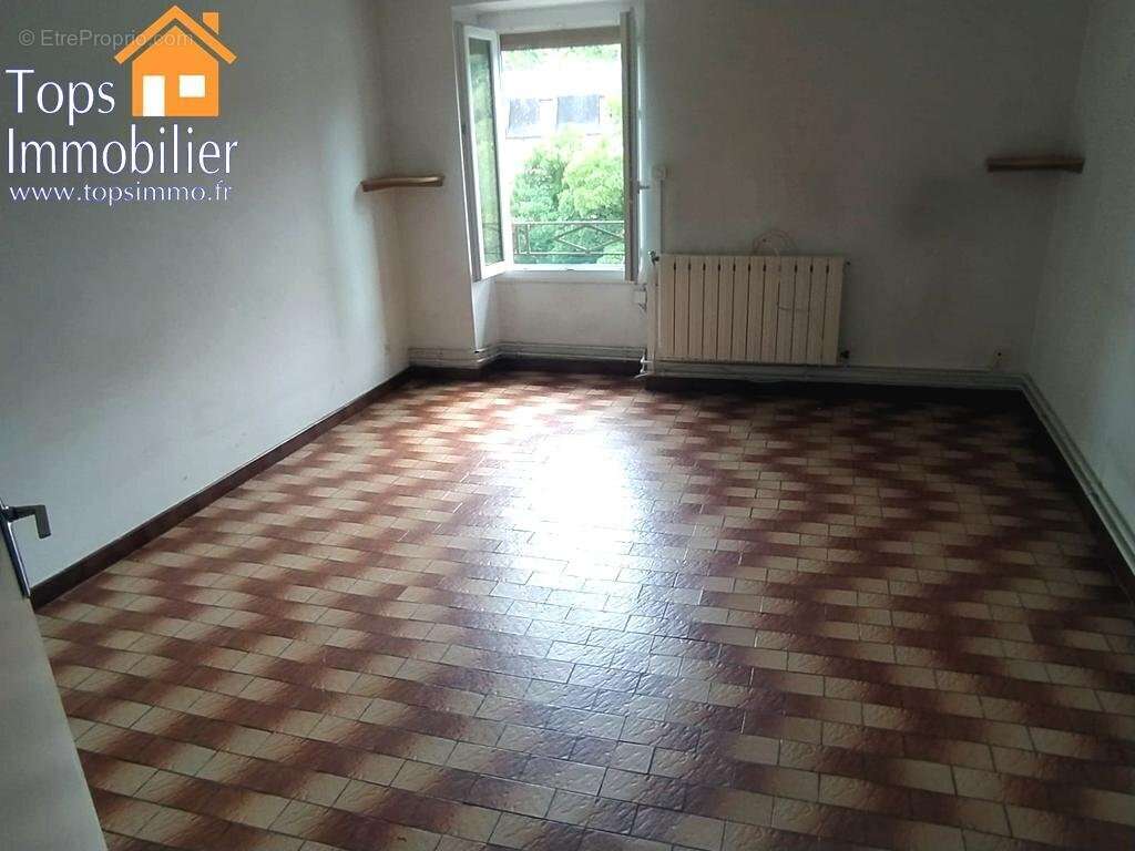 Maison à VILLEFRANCHE-DE-ROUERGUE