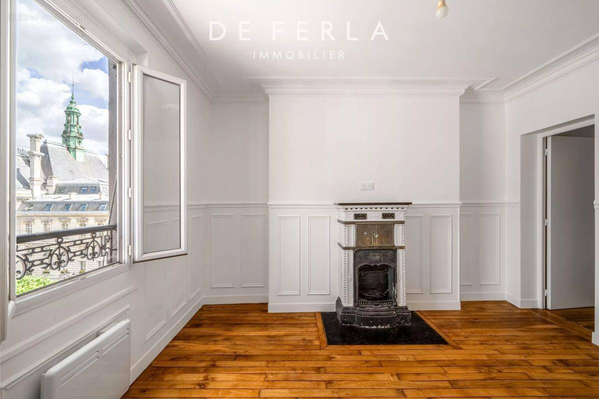 Appartement à LEVALLOIS-PERRET