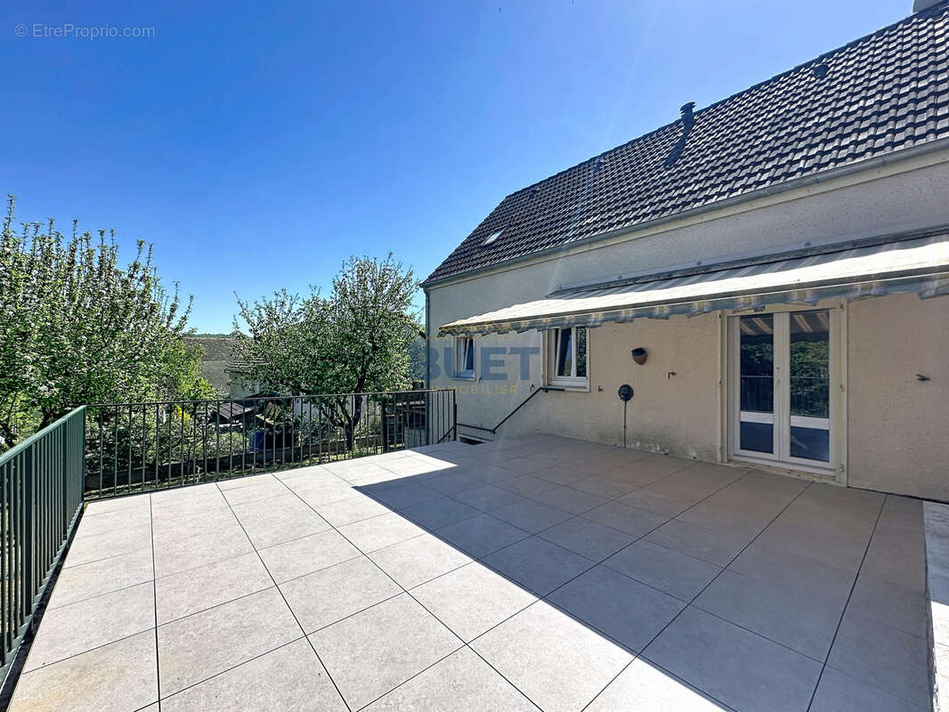 Maison à VELARS-SUR-OUCHE