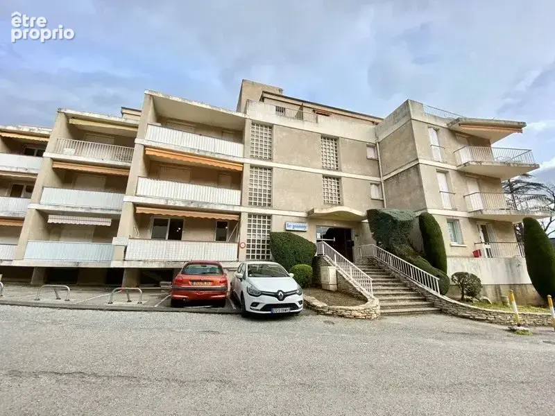Appartement 2 pièces 31 m² à vendre à Greoux-Les-Bains (04800) - photo 7
