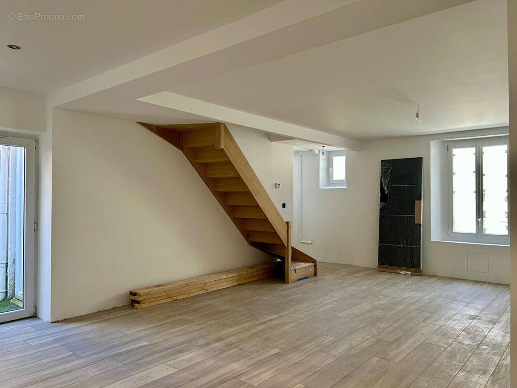 Maison à FONTAINEBLEAU