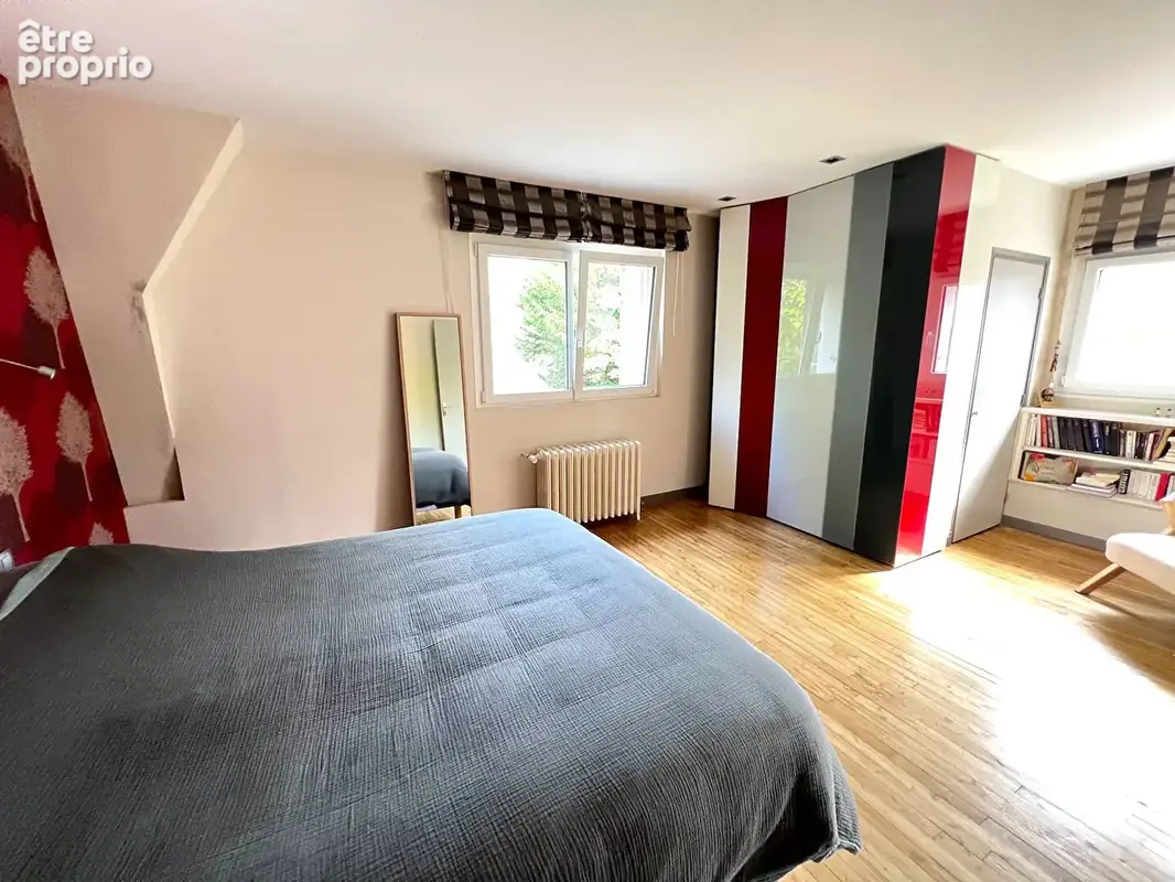 Maison en pierre avec terrasse et garage - photo 12